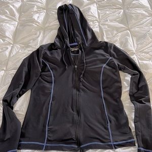 Like new! Women’s TekGear hooded sweatshirt jacket - size medium